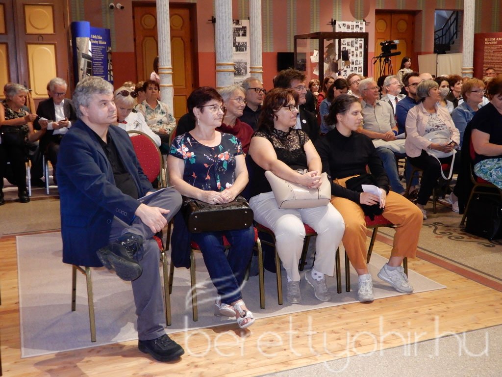 Konrád-emlékpad avatás 53